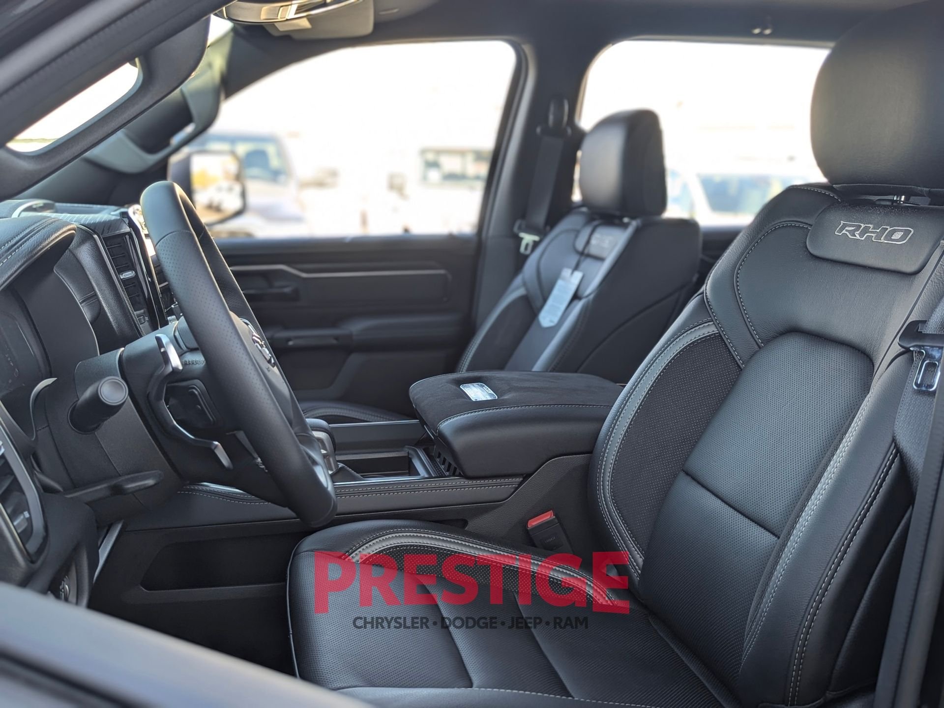 New 2026 Diamond Black Crystal Pearl-Coat Exterior Paint RAM RHO image 23