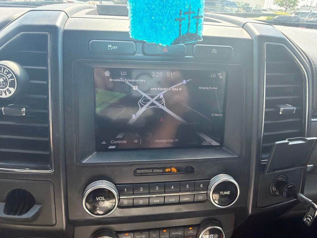 Used 2019 Black Ford Limited image 9