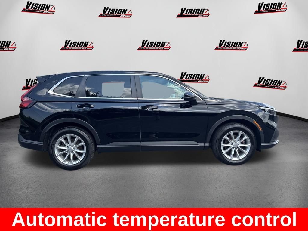 Used 2024  Honda EX-L image 4