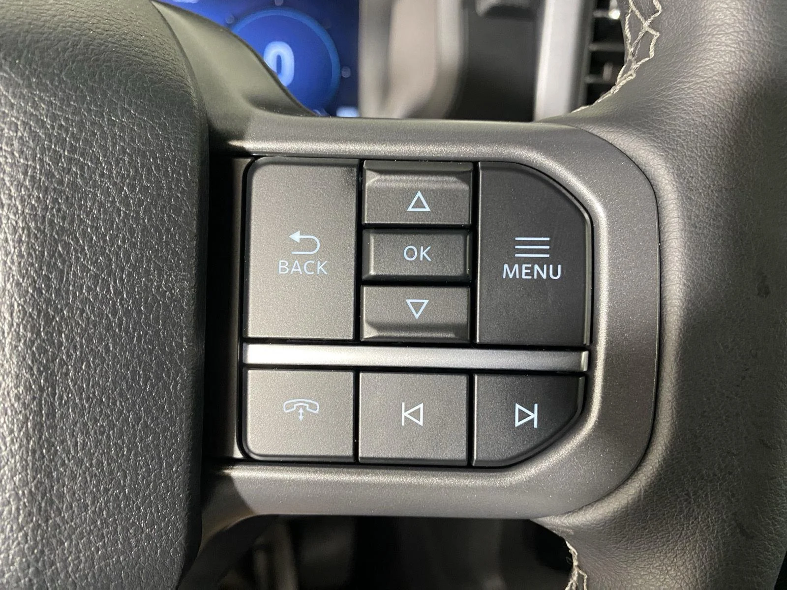 New 2026 Silver Metallic Ford XLT image 18