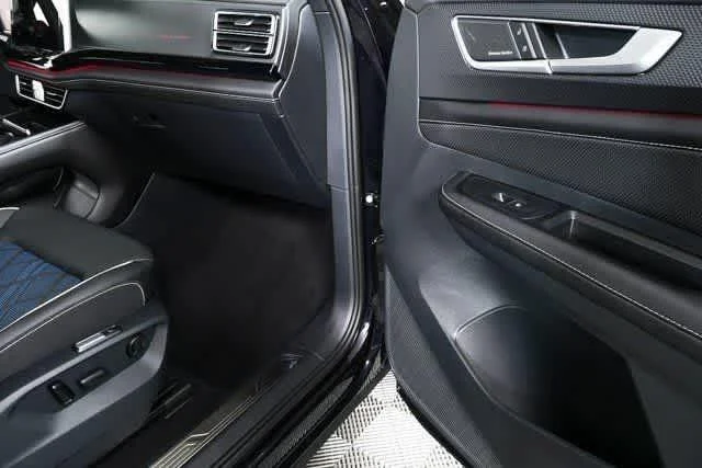 2026 Volkswagen Atlas Cross Sport SEL Premium R-LINE - Photo 28