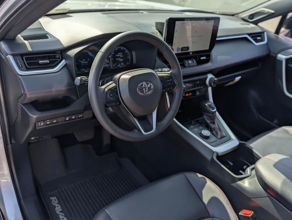2024 Toyota RAV4 XSE - Photo 22