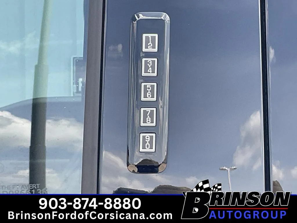 New 2026 Oxford White Ford LARIAT image 10