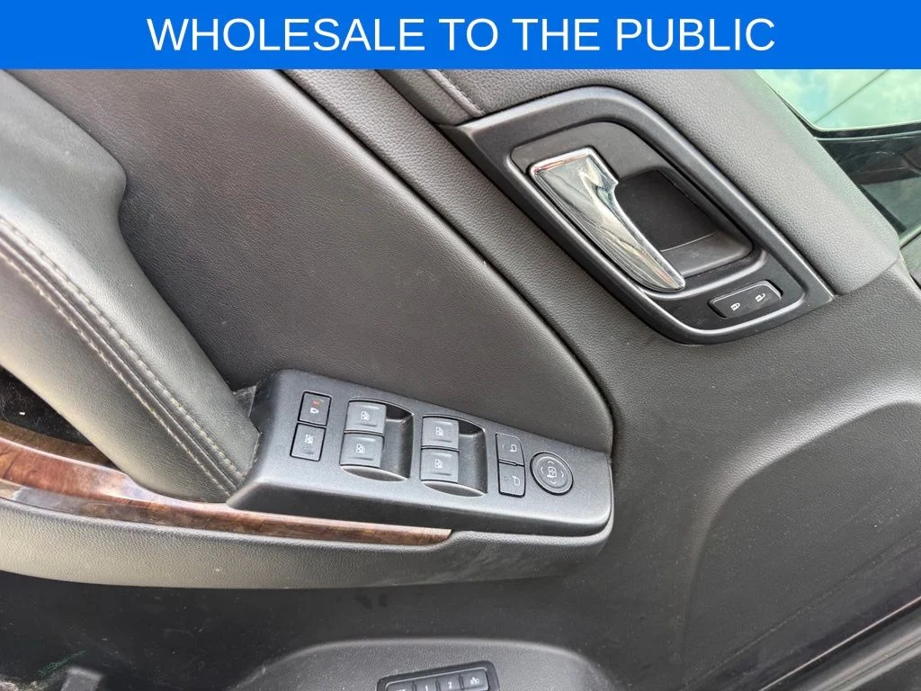 Used 2018 Gray Chevrolet LT image 11