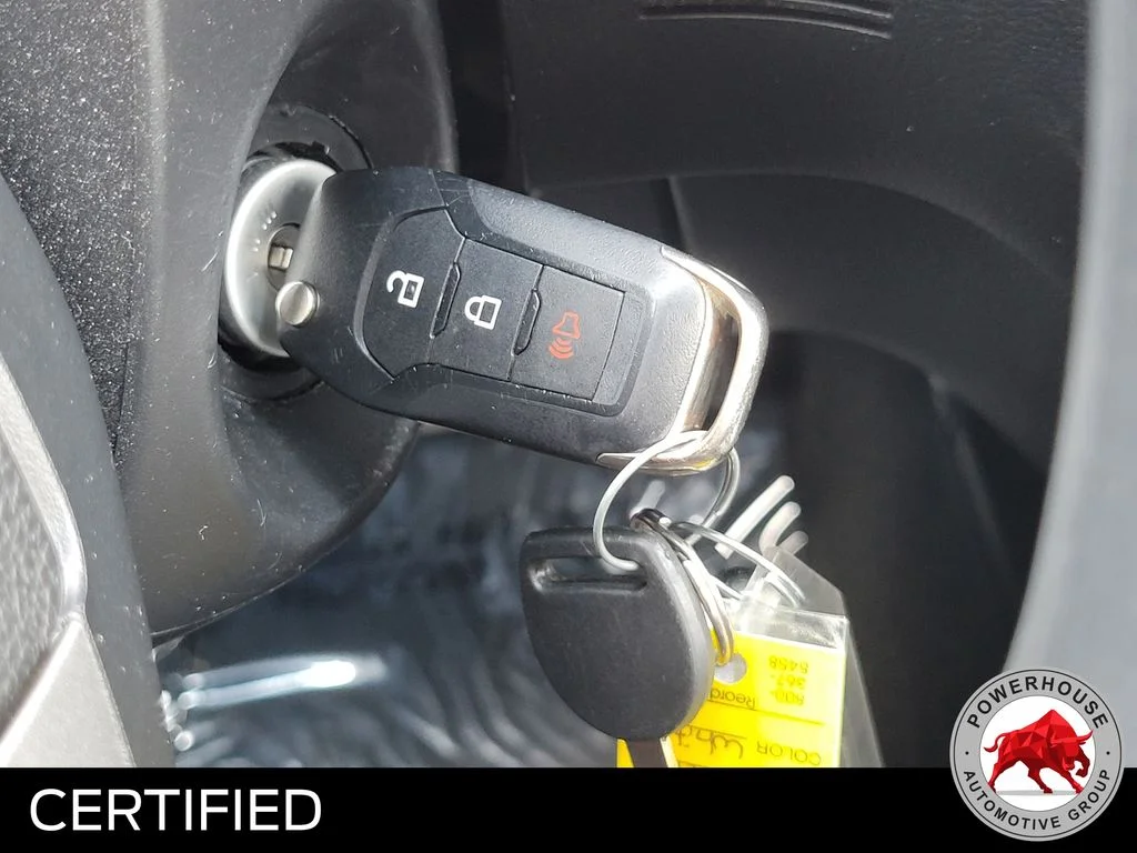 Used 2020 White Ford XLT image 32