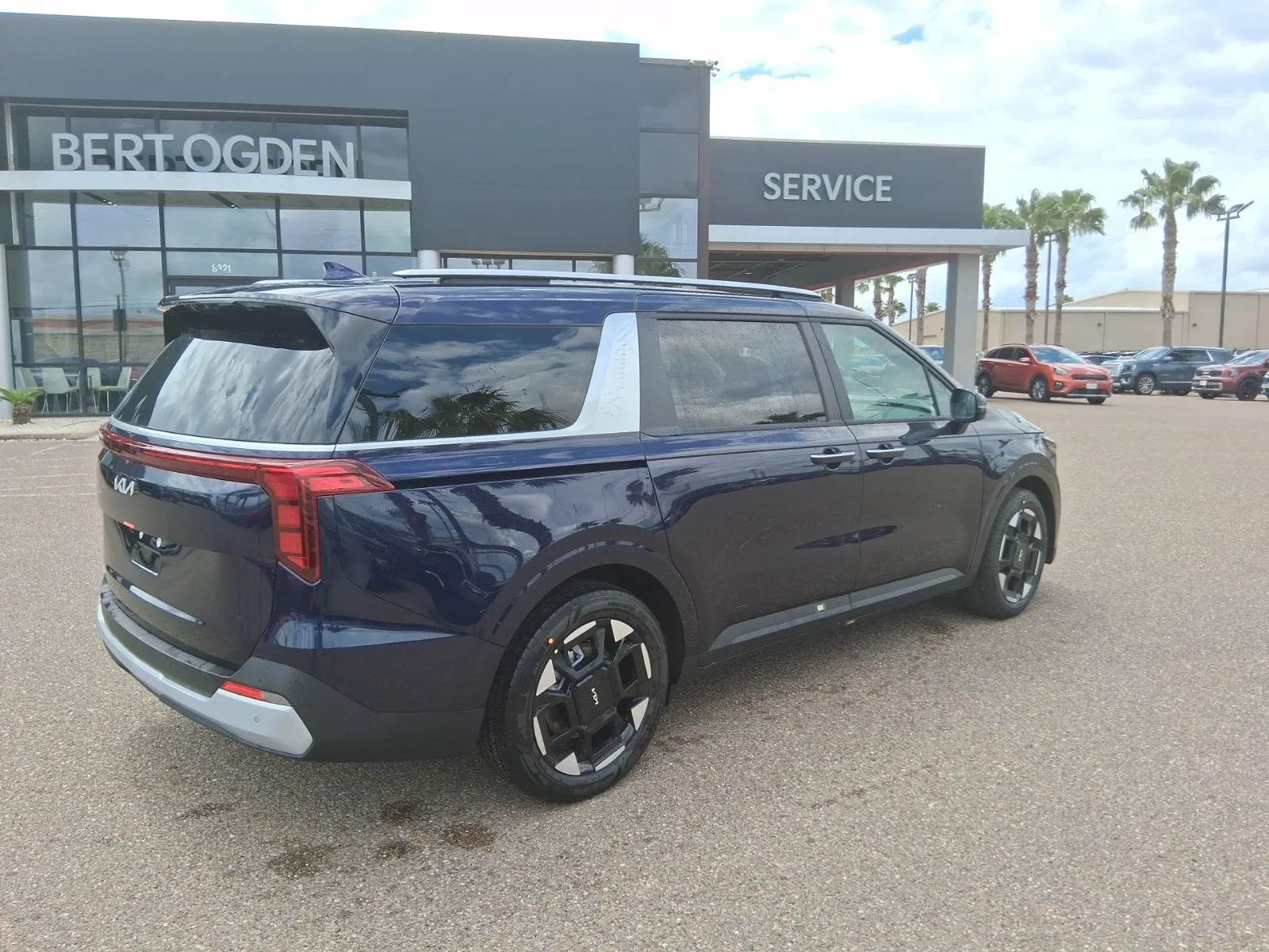 New 2026 Blue Kia EX image 4