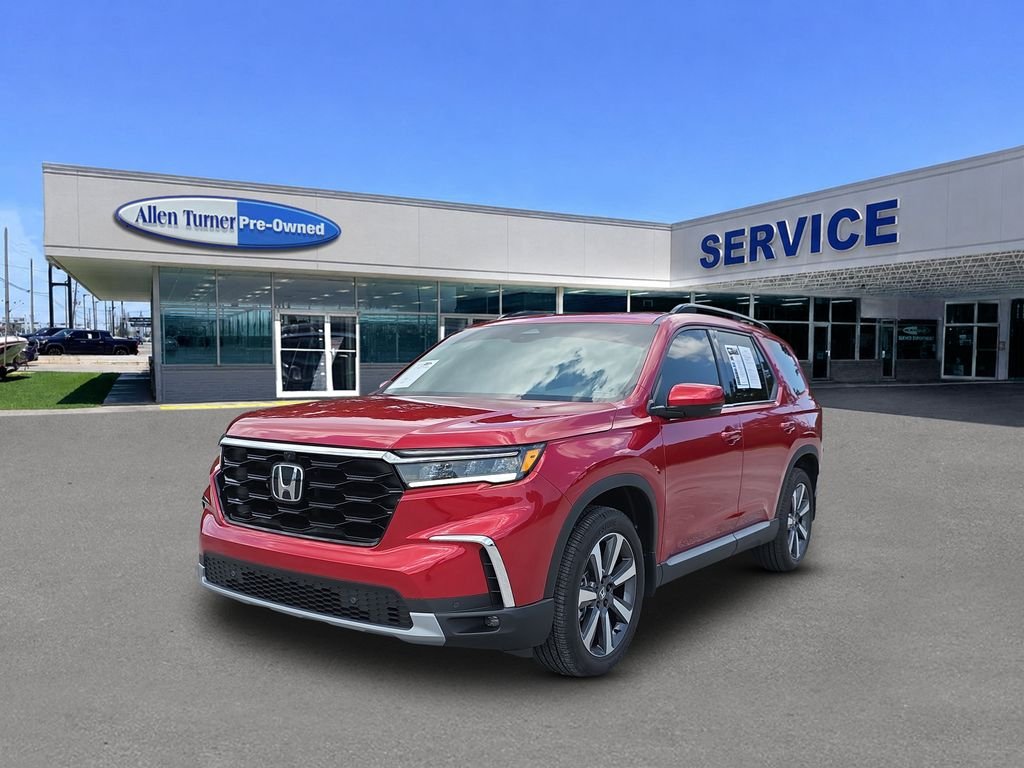 Used 2025 Radiant Red Metallic II Honda Elite image 4