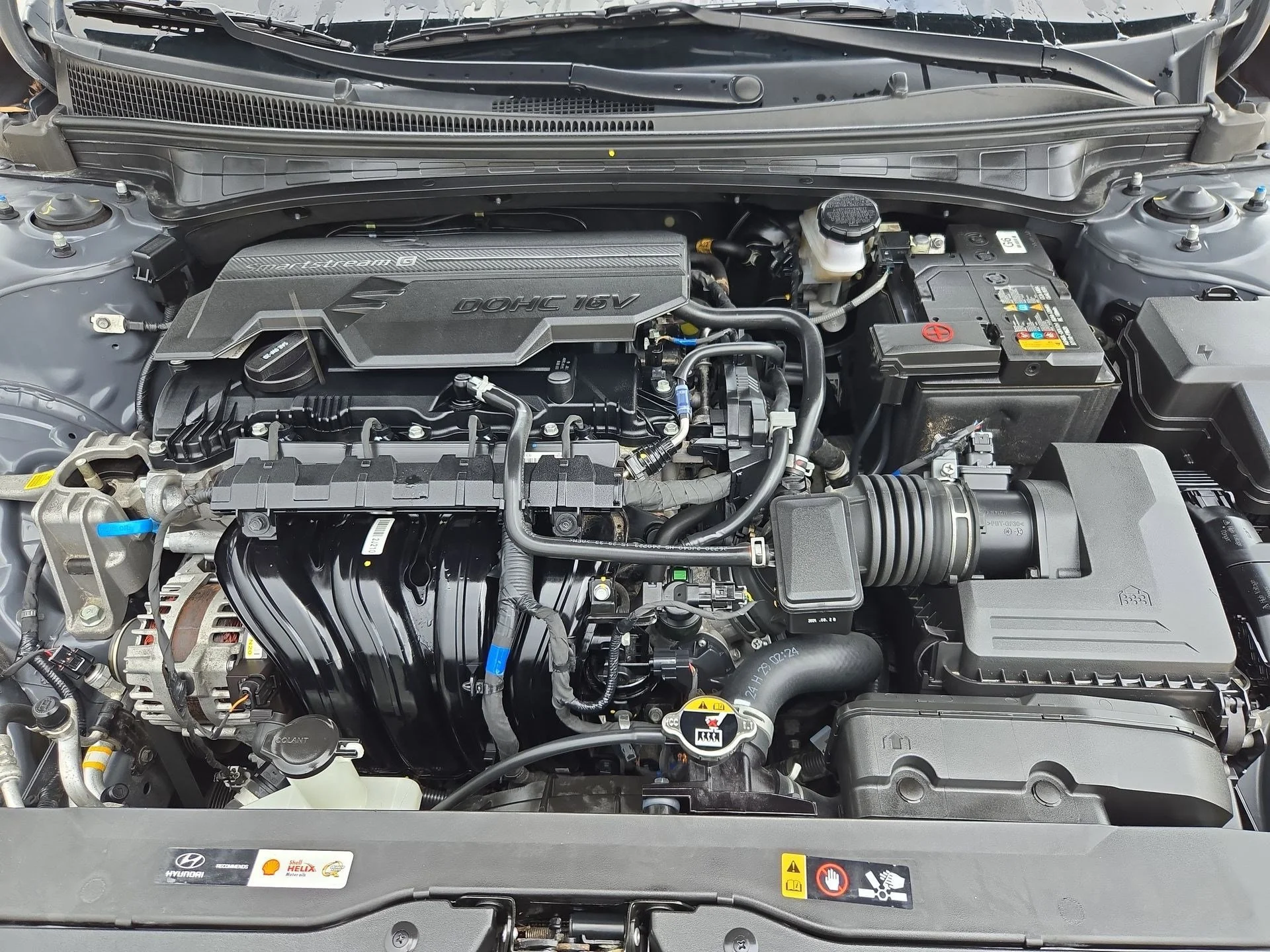 Used 2025 Ecotronic Gray Hyundai Limited image 34