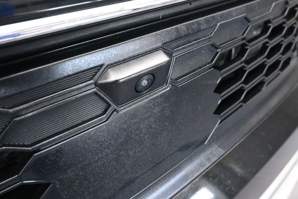Used 2022 Black Mitsubishi SEL image 57