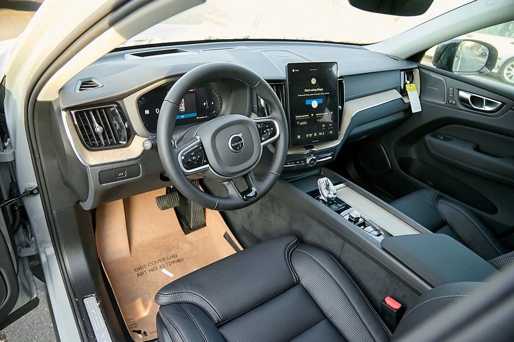New 2026 Vapour Grey Volvo Ultra image 14