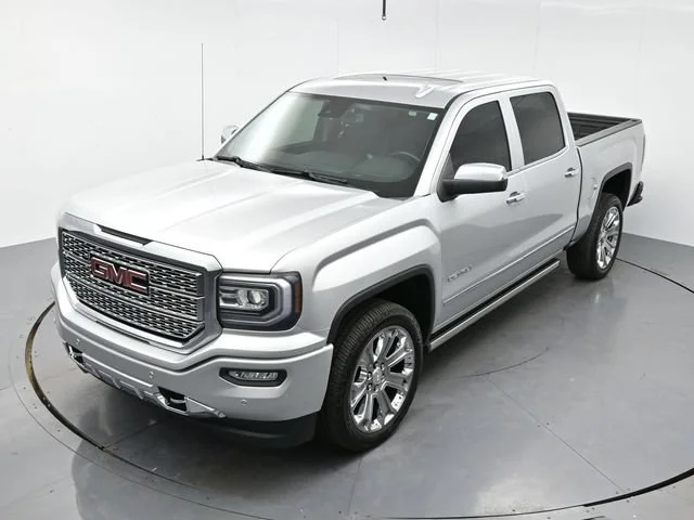 Used 2018 QUICKSILVER METALLIC GMC Denali image 33