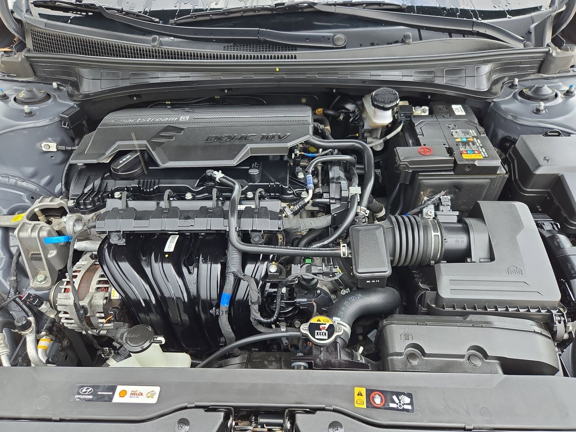 Used 2025 Ecotronic Gray Hyundai Limited image 34