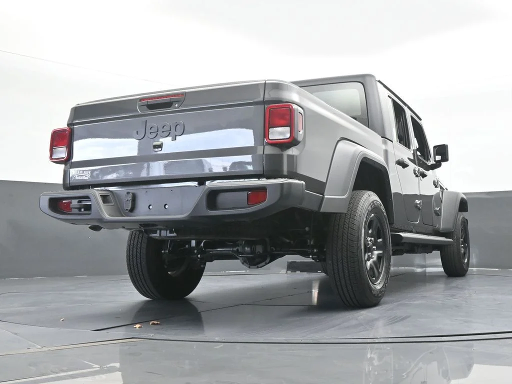 New 2026 Granite Crystal Metallic Clear-Coat Exterior Paint Jeep Sport image 60