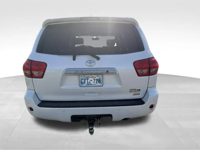 Used 2011 White Toyota Platinum image 4