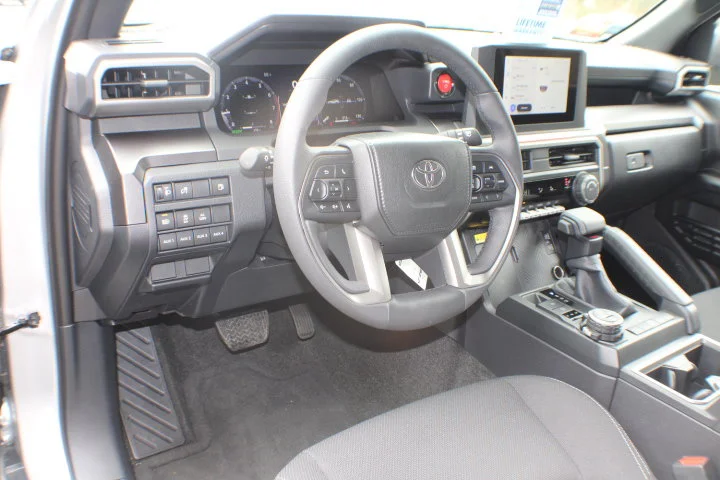 2025 Toyota 4Runner TRD Off-Road - Photo 29