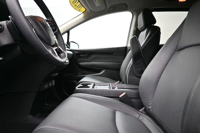 2026 Honda Odyssey Touring - Photo 18