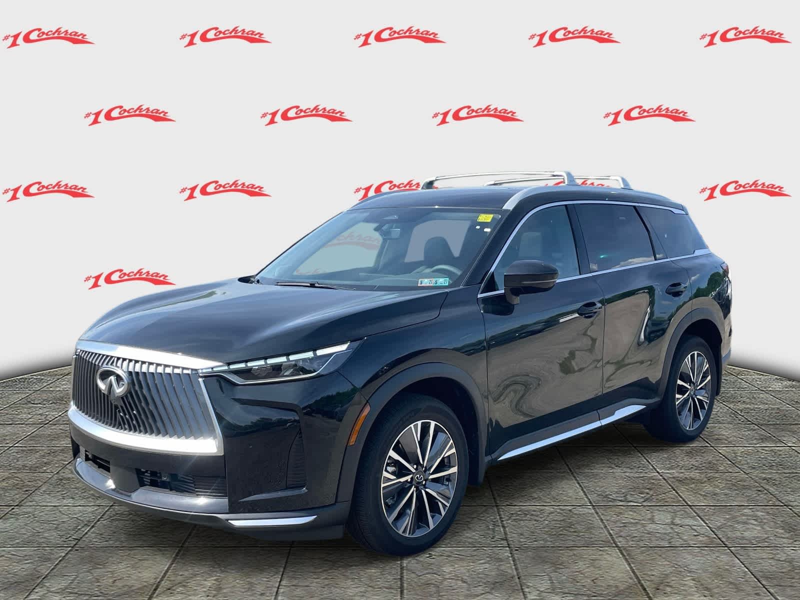 New 2026 Mineral Black INFINITI LUXE image 11