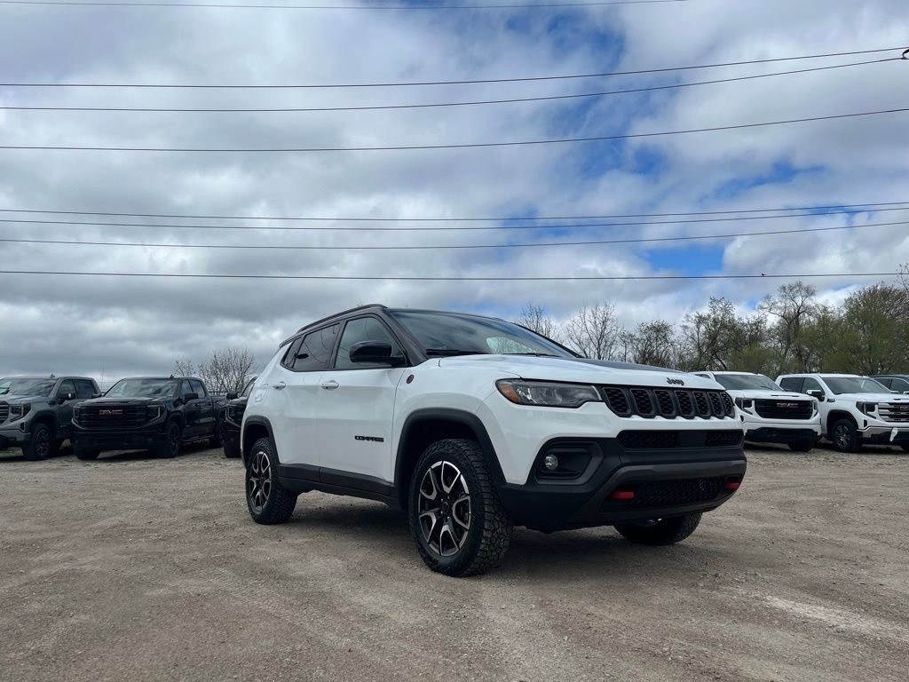 2025 Jeep Compass Trailhawk - Photo 7