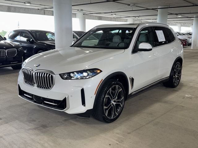 Certified Used 2024 Not Available BMW sDrive40i image 4