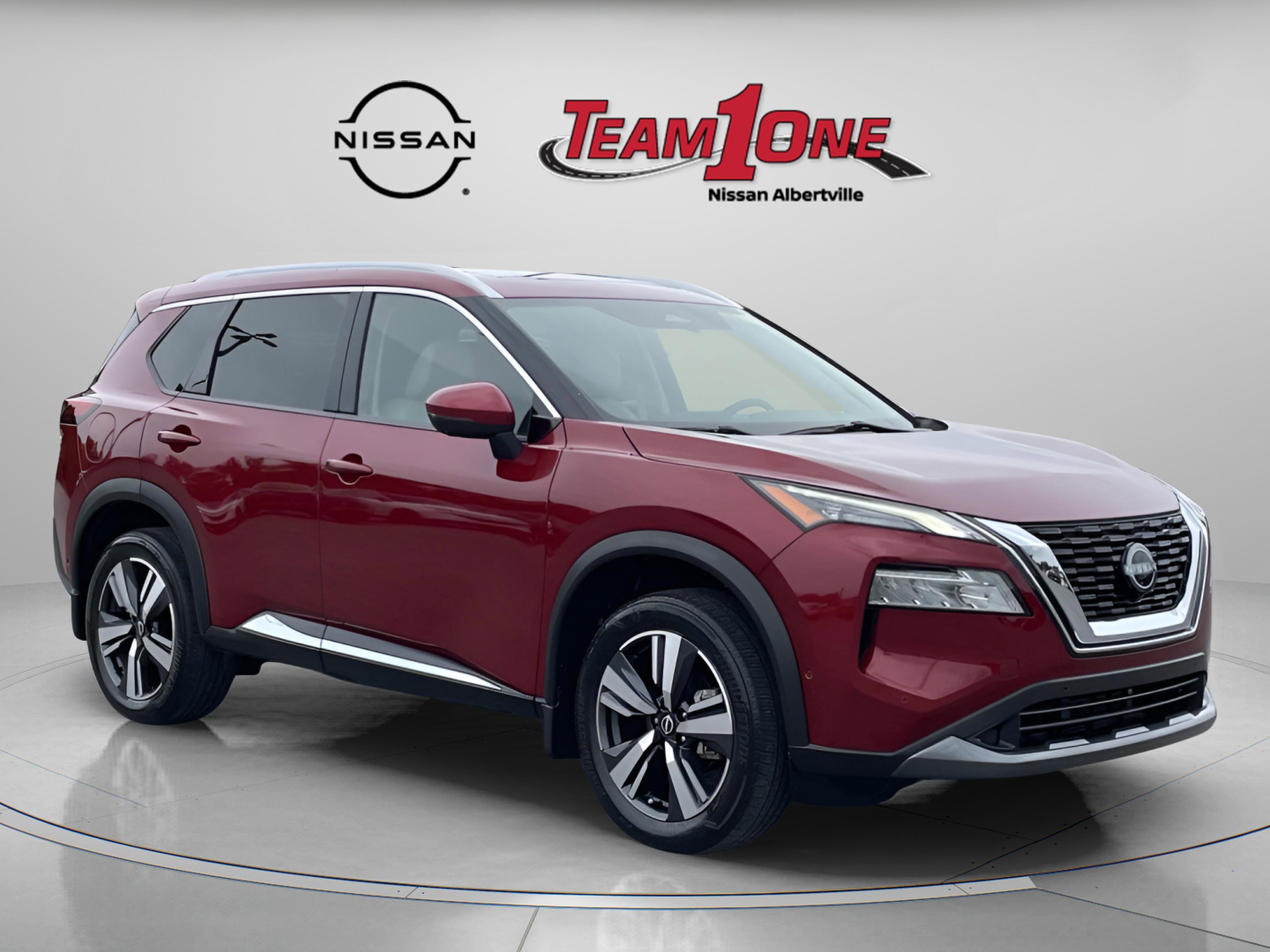 2023 Nissan Rogue SL FWD's photo