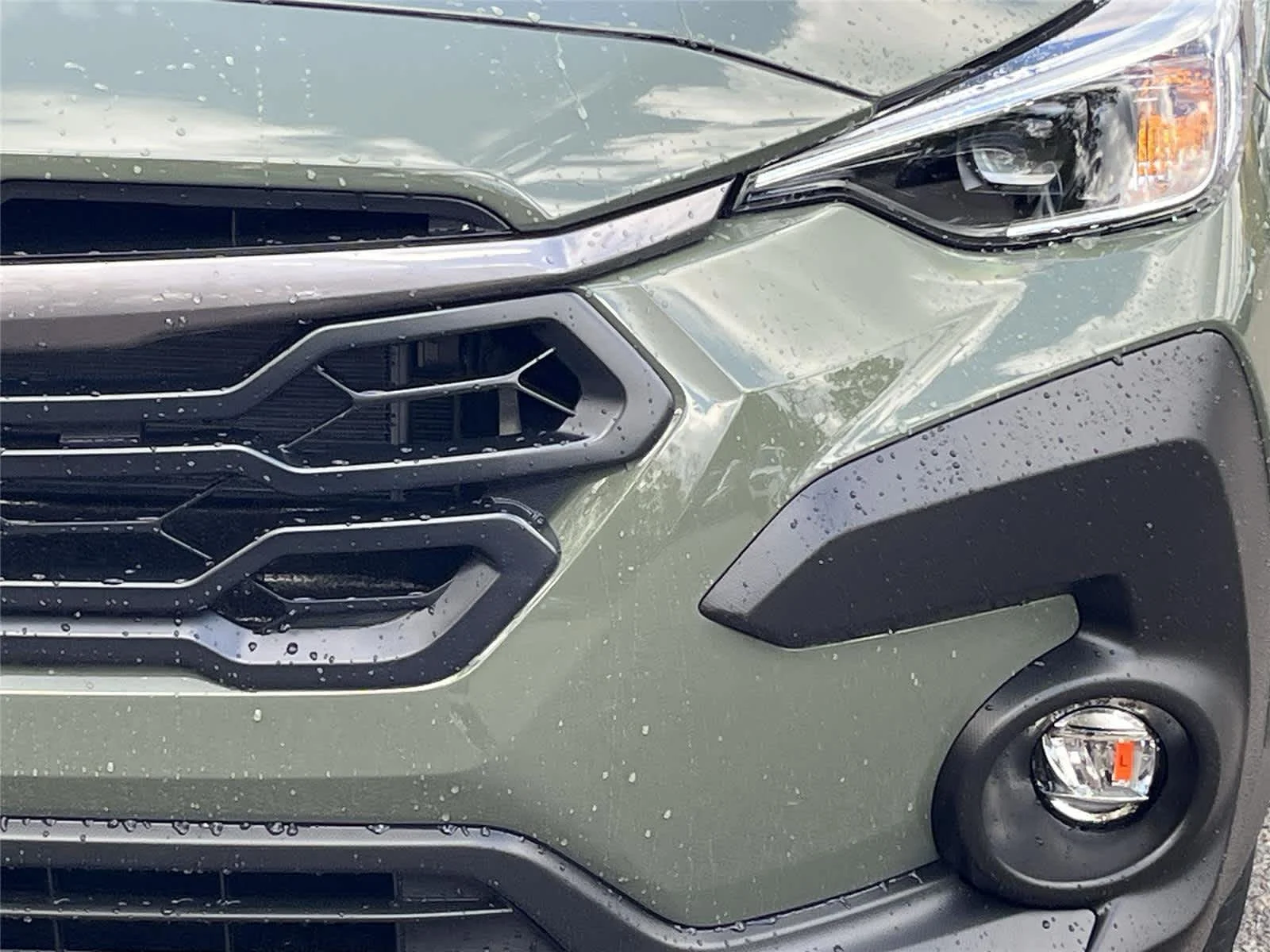 Used 2026 Alpine Green Subaru Premium image 9