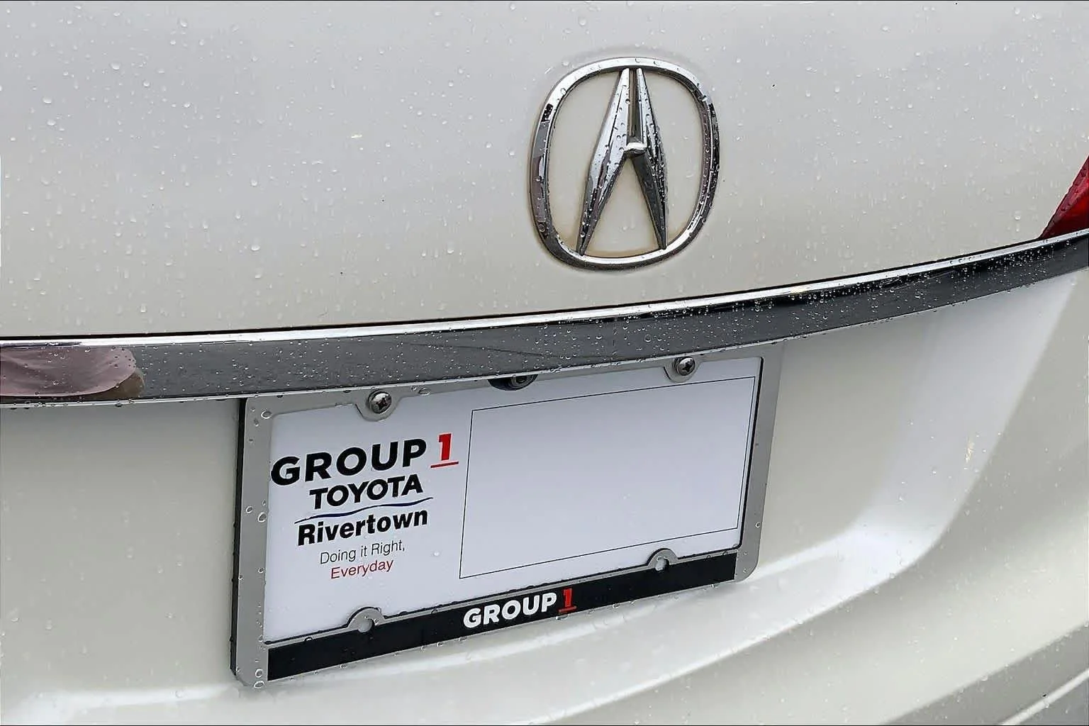Used 2015 White Diamond Pearl Acura  image 29