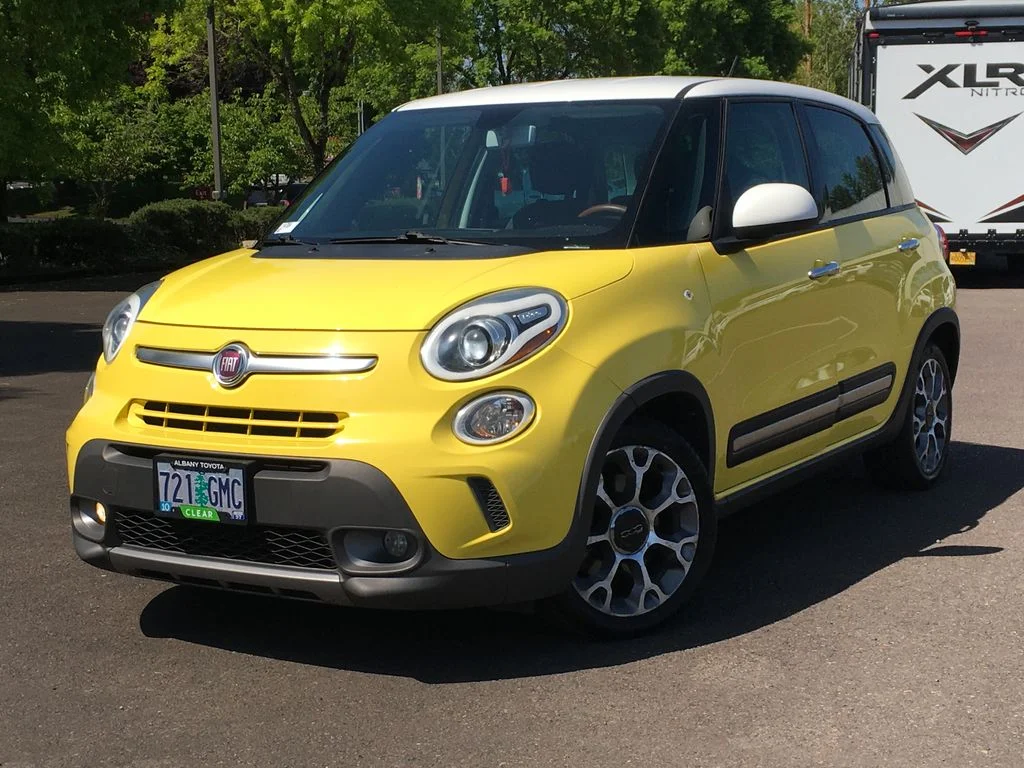 2014 FIAT 500L Trekking's photo