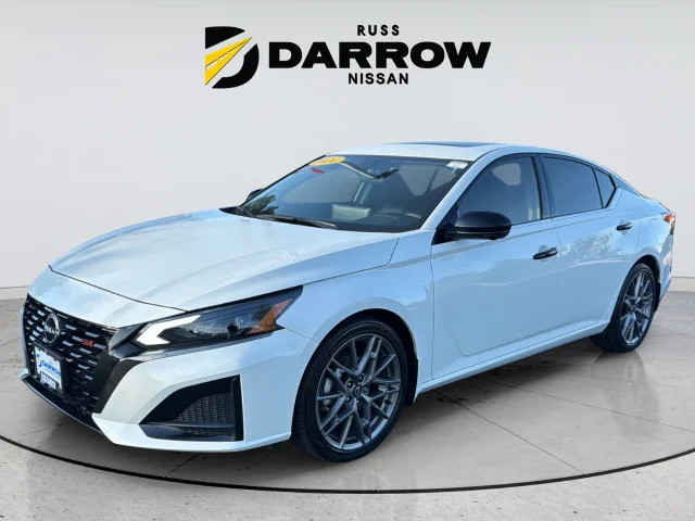 Certified Used 2024 White Nissan 2.0 SR image 1