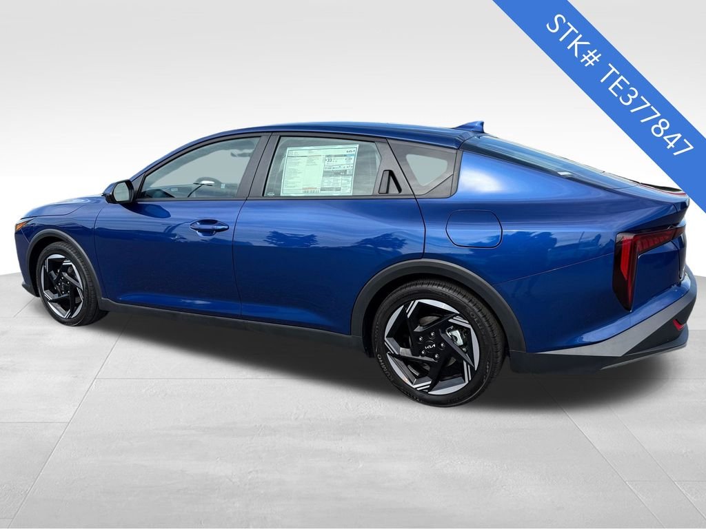 New 2026 Deep Sea Blue Kia EX image 5