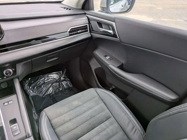 2023 Mitsubishi Outlander Plug-In Hybrid SE - Photo 19