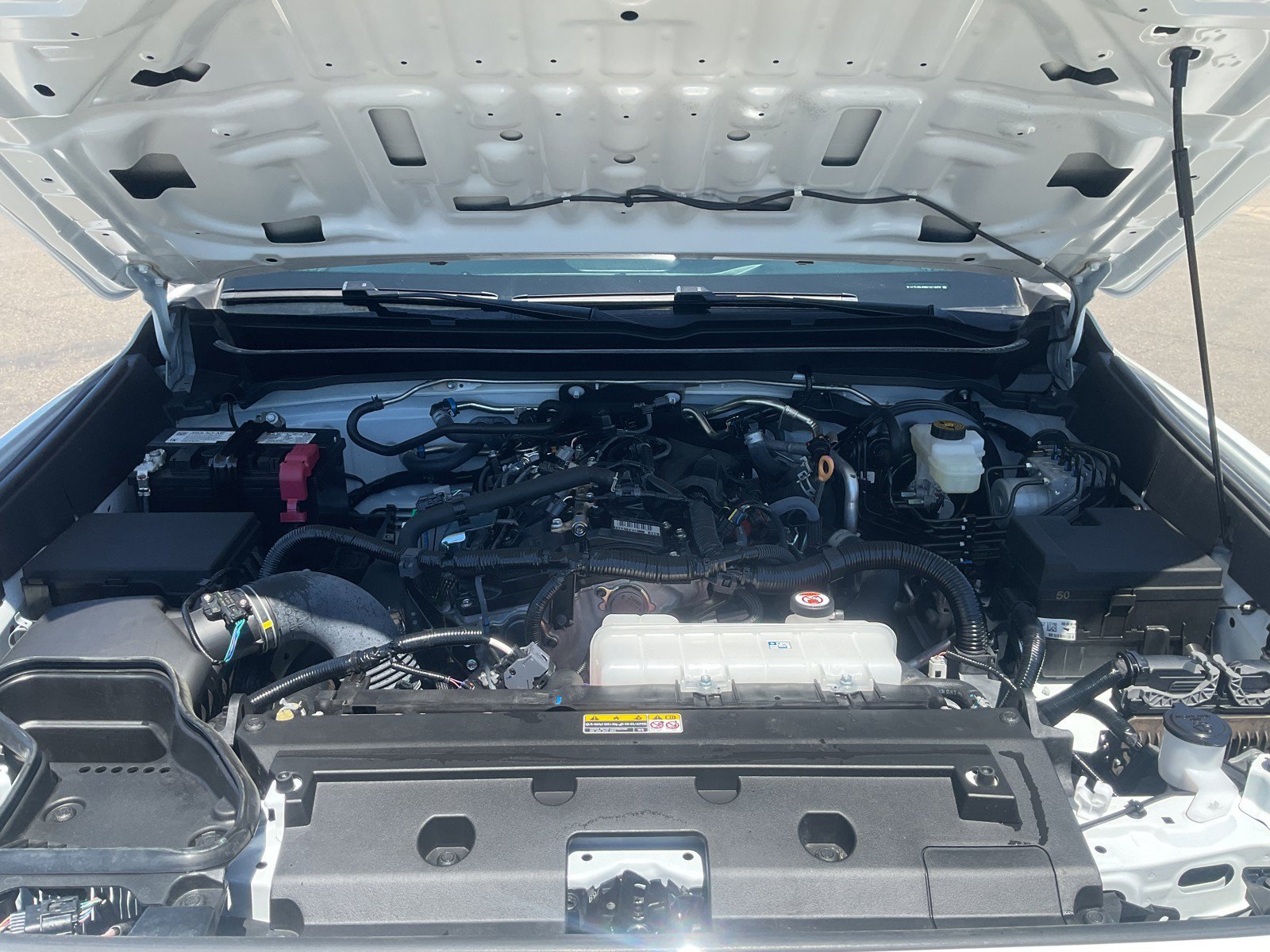 Certified Used 2025 Ice Cap Toyota SR5 image 11
