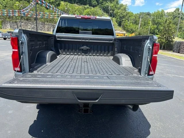 New 2026 Sterling Gray Metallic Chevrolet LT image 23