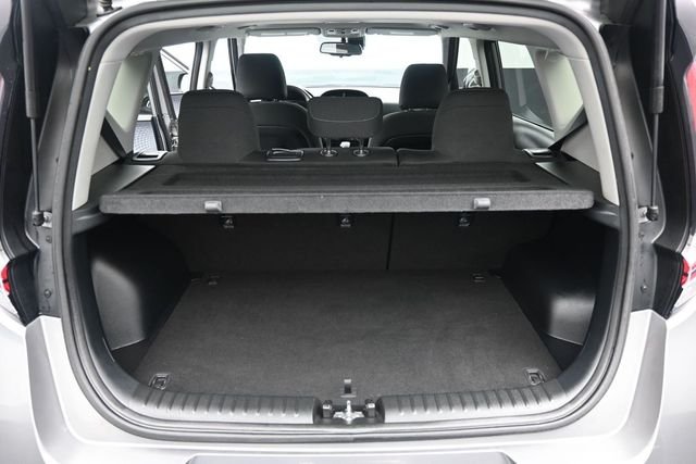 Used 2023 Gray Kia EX image 14