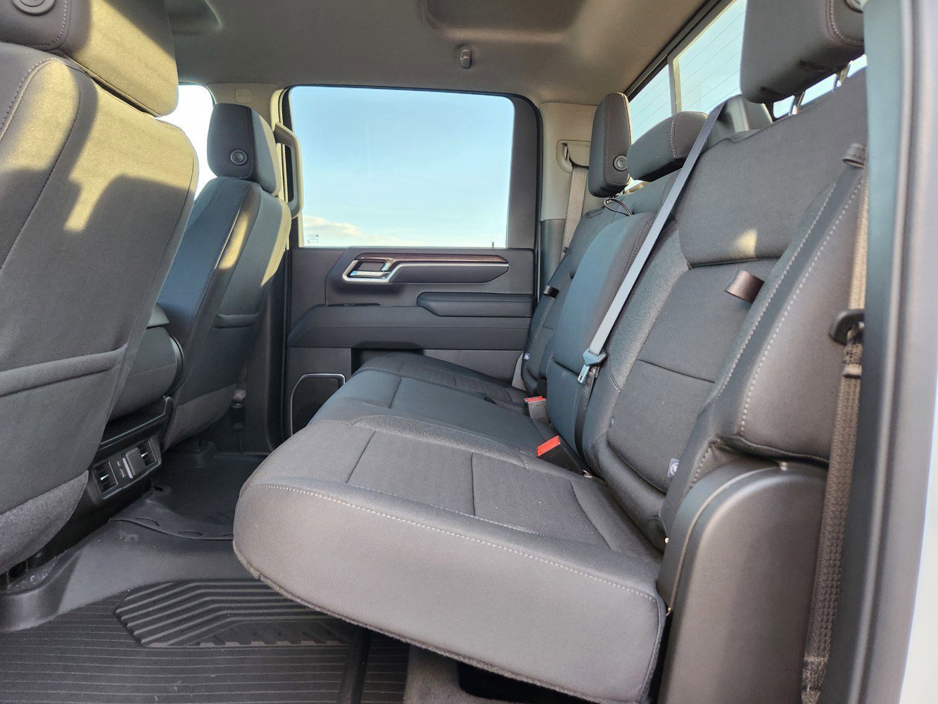 2026 Chevrolet Silverado 3500 HD LT - Photo 16