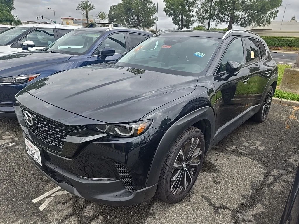 2025 Mazda CX-50 2.5 S Premium Plus's photo