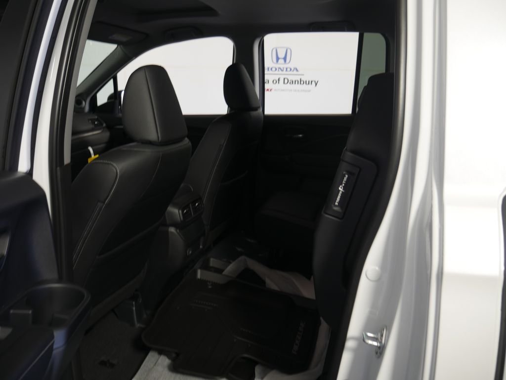 New 2026 Platinum White Pearl Honda RTL image 13