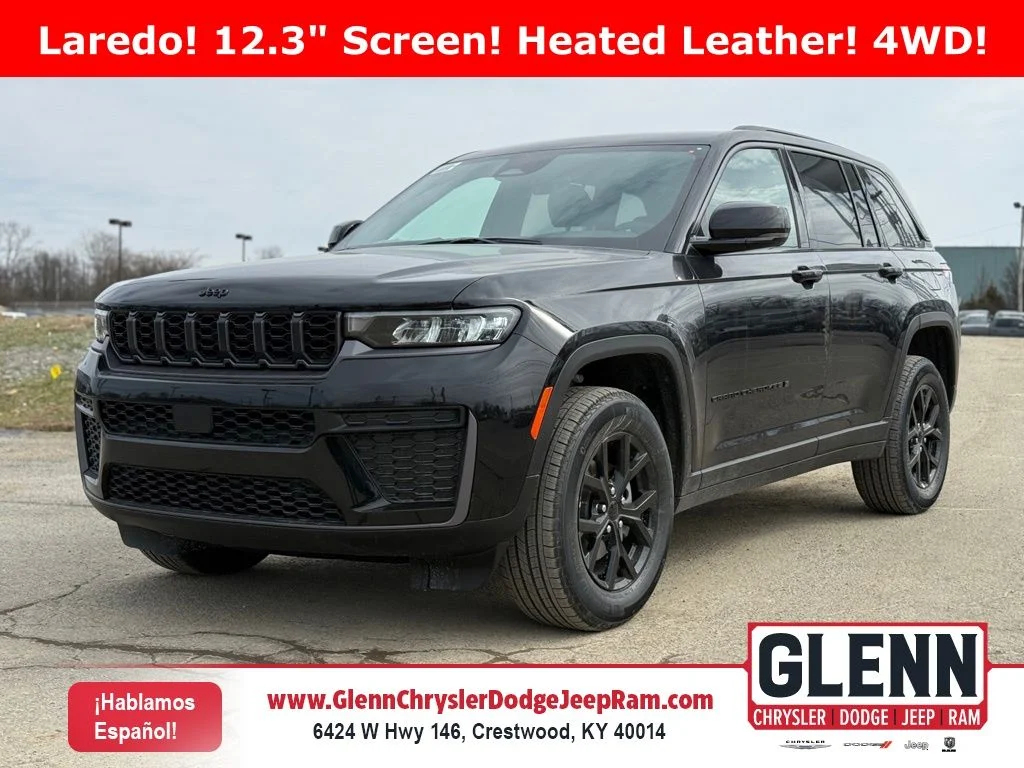 New 2026 Diamond Black Crystal Pearl-Coat Exterior Paint Jeep Laredo Altitude image 1