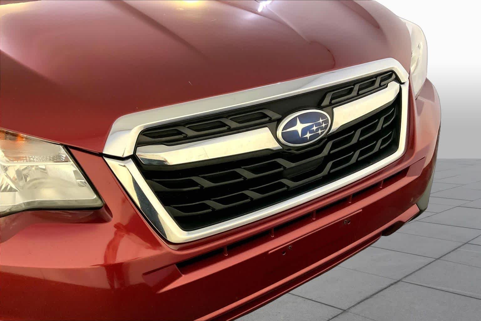 Used 2018 Venetian Red Pearl Subaru  image 32