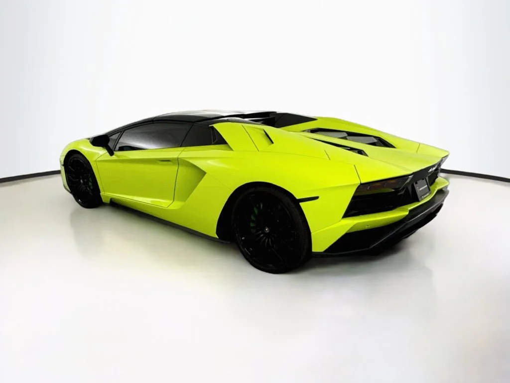 Used 2019  Lamborghini Base image 41