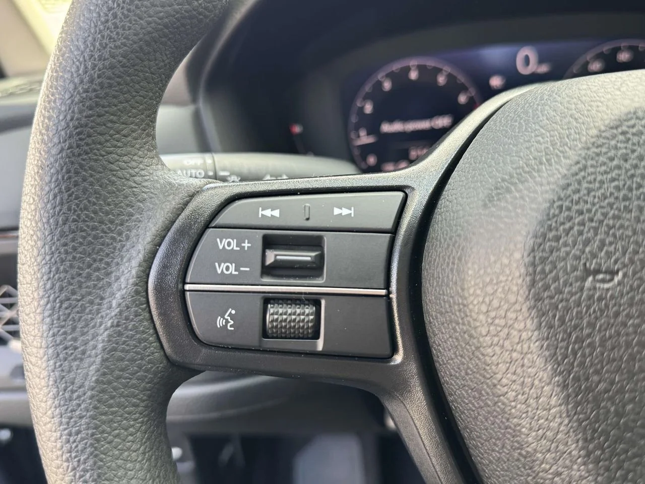 Used 2024 Meteorite Gray Metallic Honda EX image 25