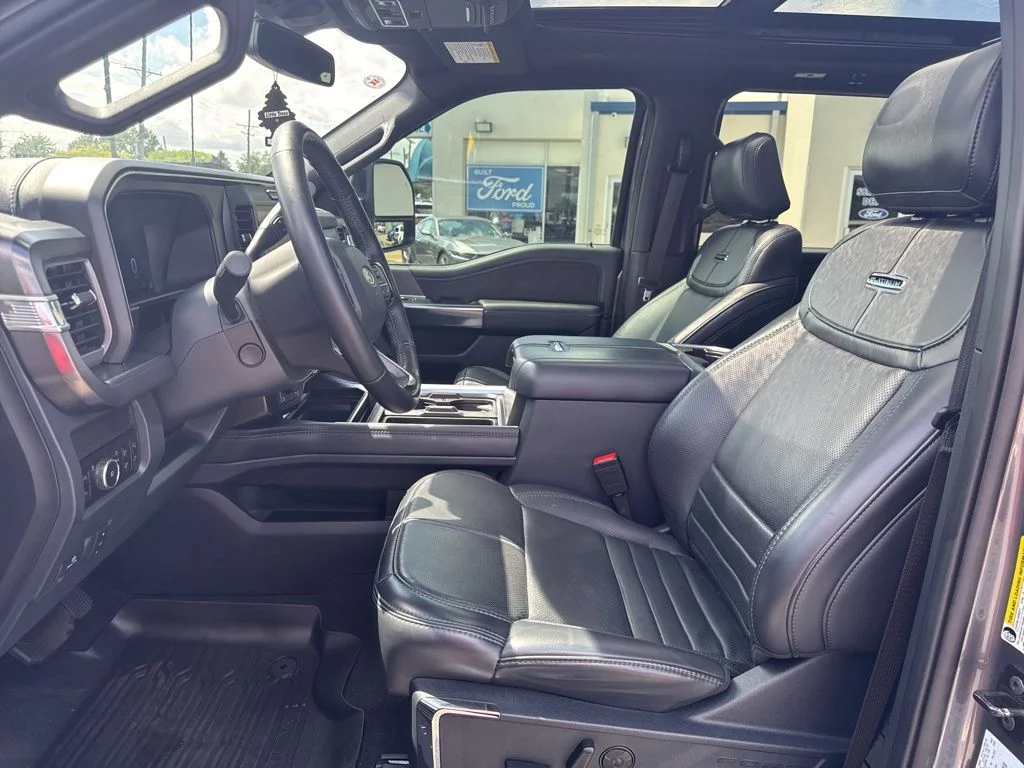 Used 2025 Gray Ford Platinum image 10