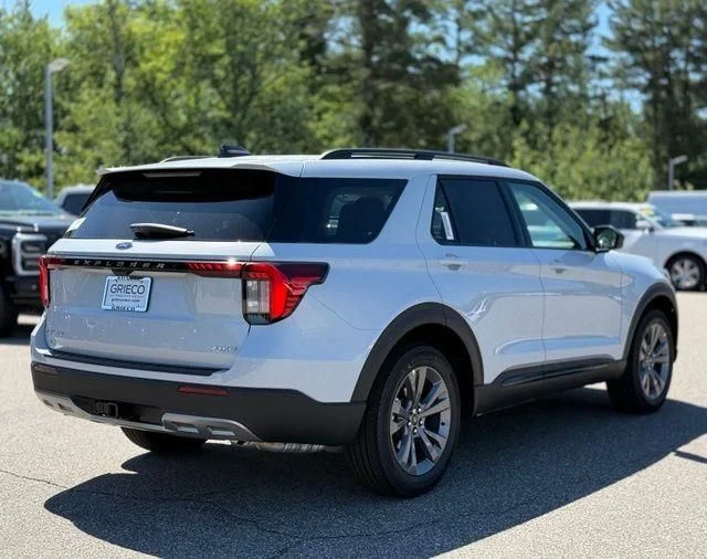 New 2026 White Ford Active image 4