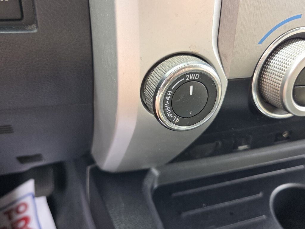 Used 2014 Blue Toyota Limited image 24