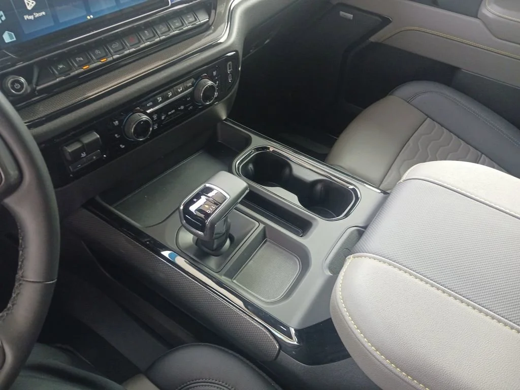 Used 2025 Summit White Chevrolet ZR2 image 11
