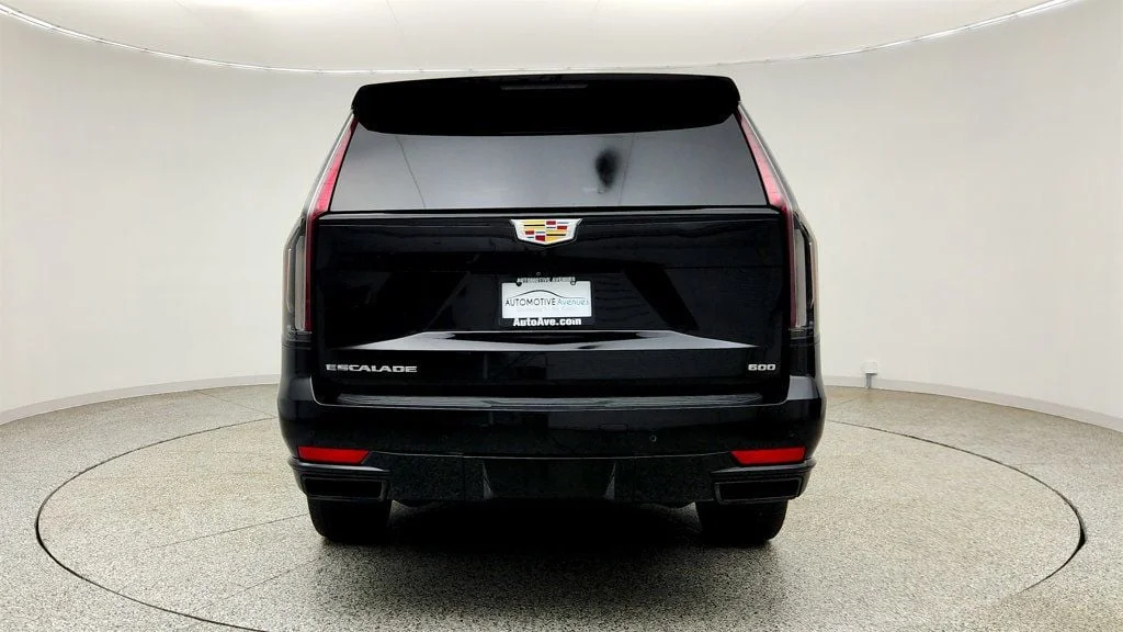 Used 2021 Black Raven Cadillac 4WD 4dr Sport w/ Illumination Pkg & 22