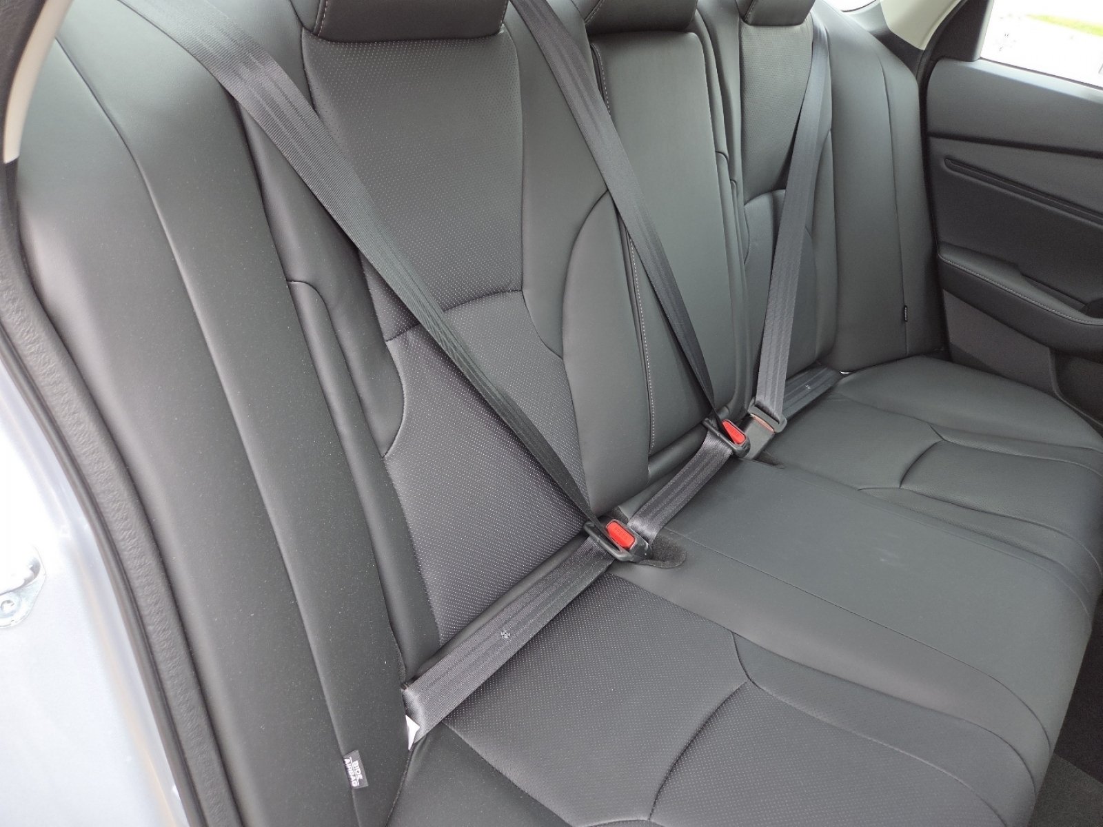 New 2026 Solar Silver Metallic Honda Touring image 28