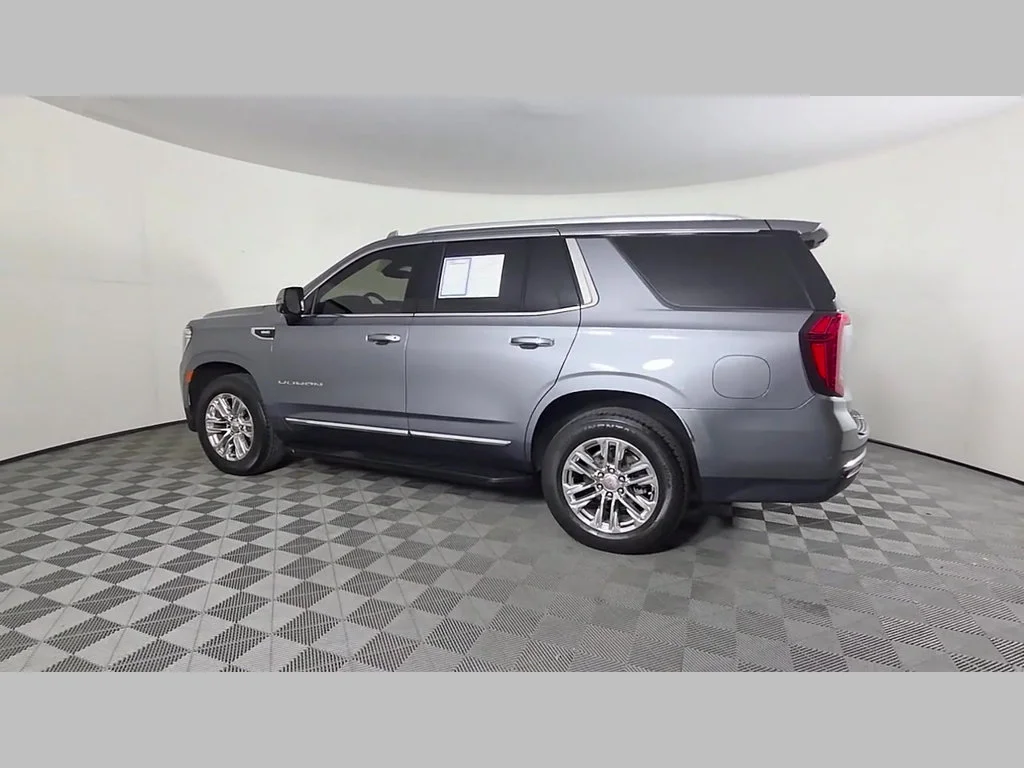 Used 2022 Satin Steel Metallic GMC SLT image 44