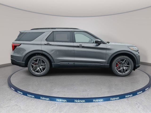 Used 2026 Gray Ford ST-Line image 3
