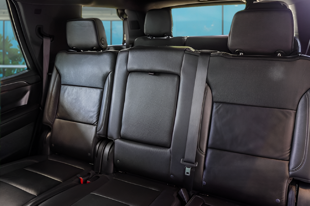 Used 2024 Green Chevrolet LT image 39