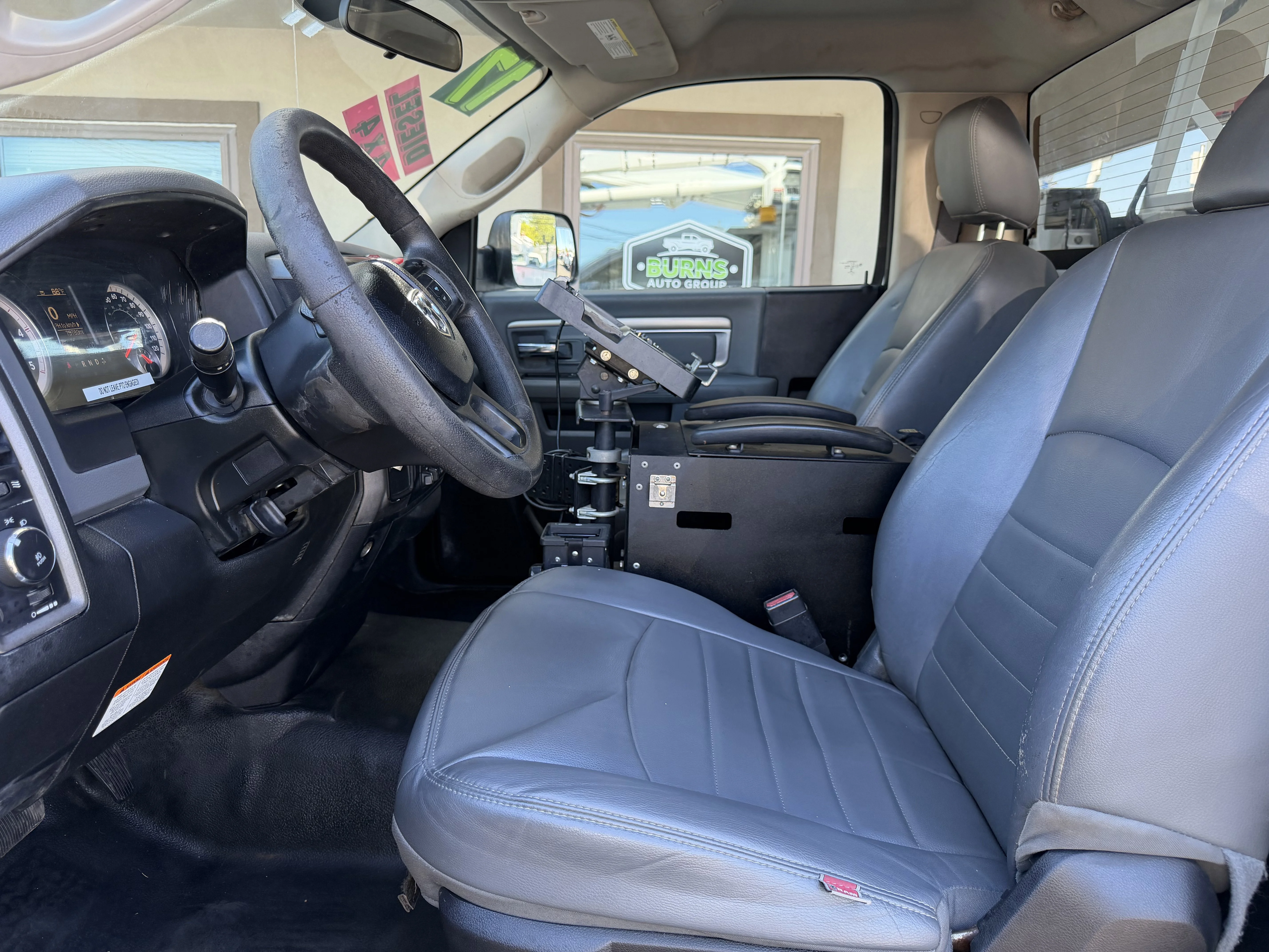 Used 2017 Bright White Clearcoat Ram  image 15
